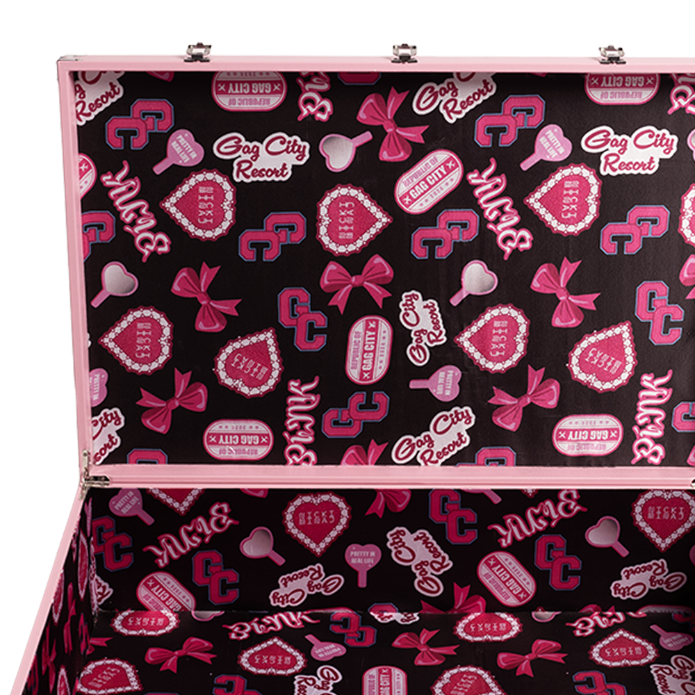Luggage Trunk - NICKI MINAJ STORE Luggage Trunk - NICKI MINAJ STORE